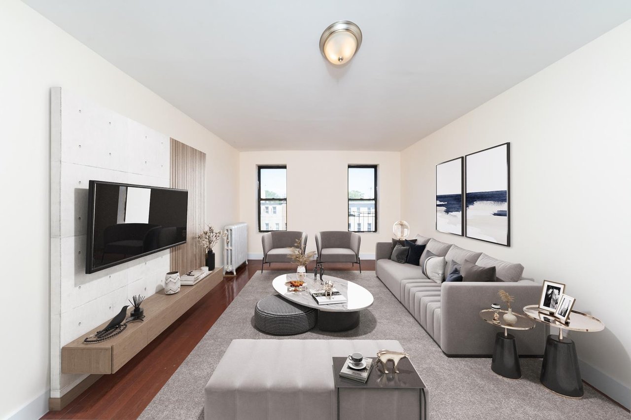 216 Macon Street, Apt 1