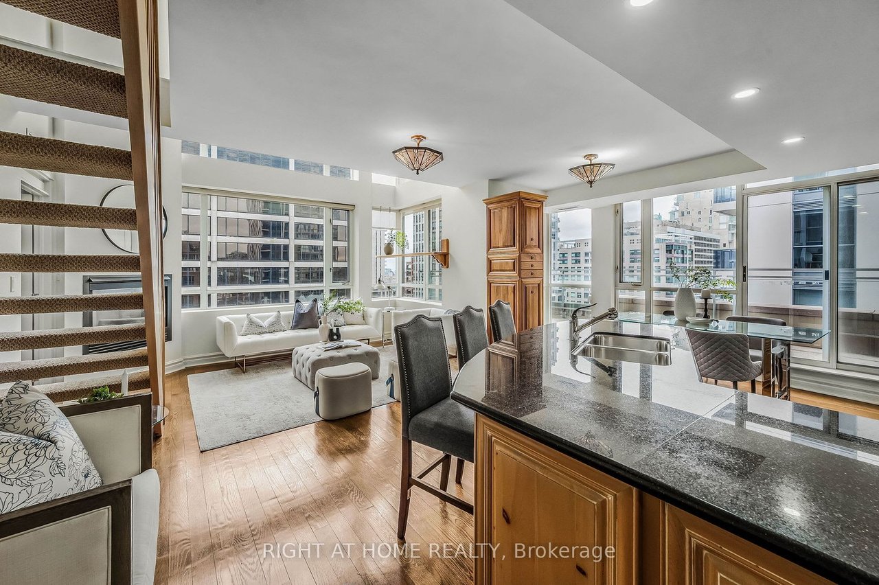 PRIME YORKVILLE LIVING 
