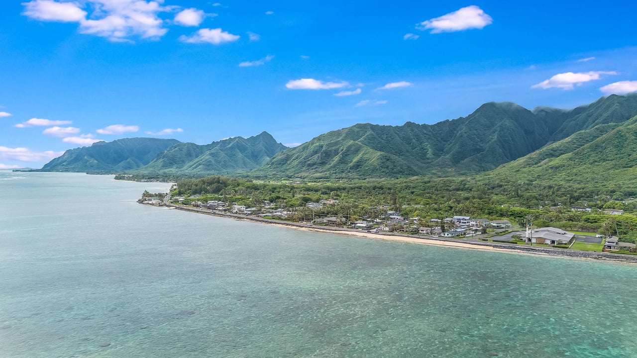 Punalu'u | Hau'ula