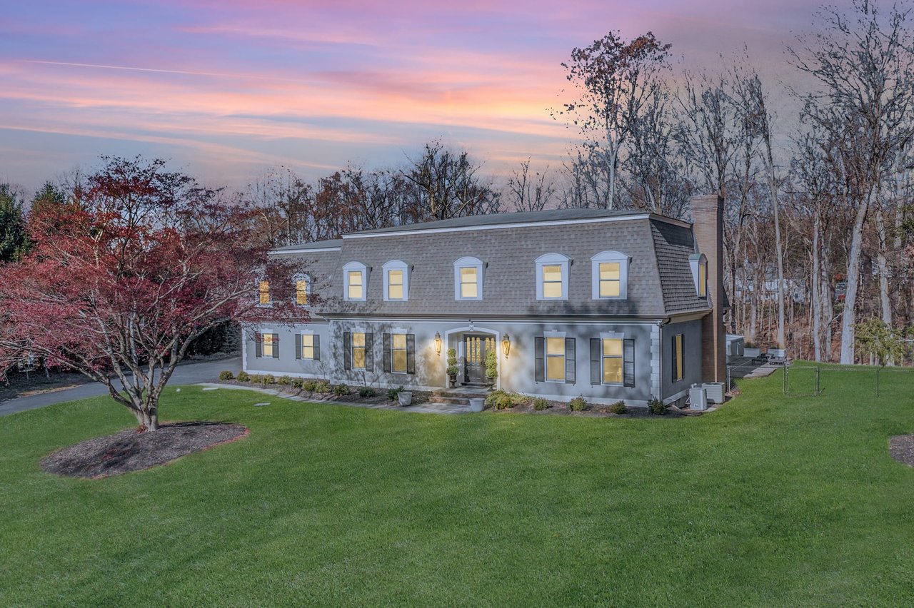 Prestigious Cul-de-Sac, Upper Saddle River