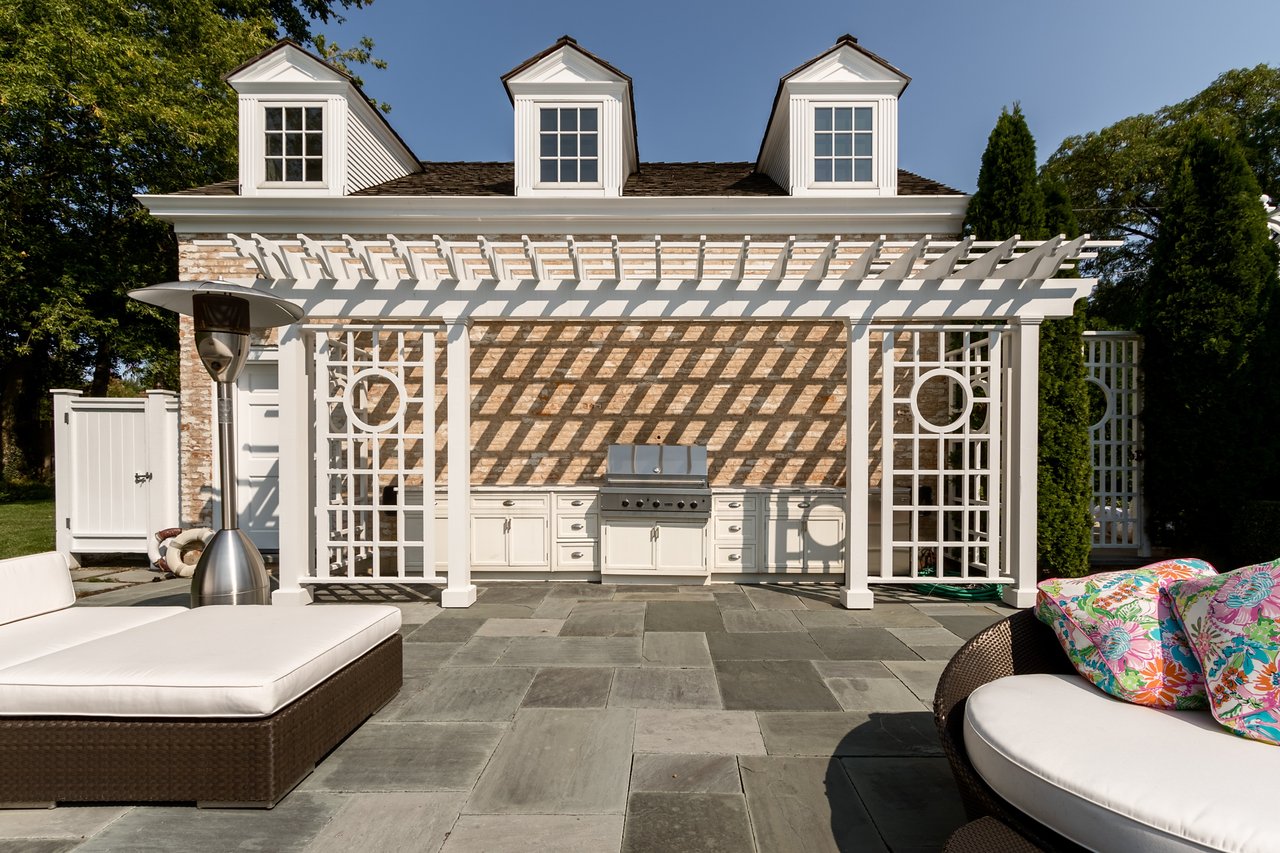 Bursting With High Style And Couture Finishes