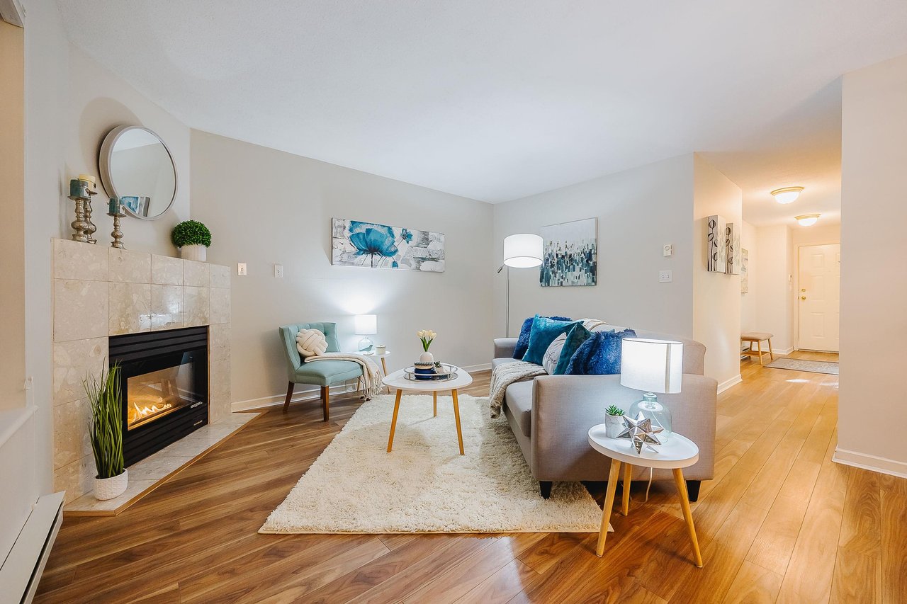 16-270 Casey St