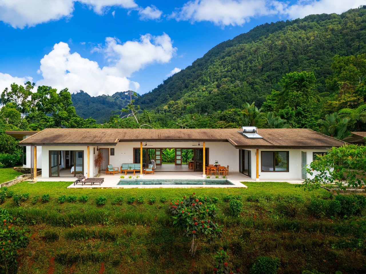 Cascada Sandalo Jaw Dropping Ocean Views!