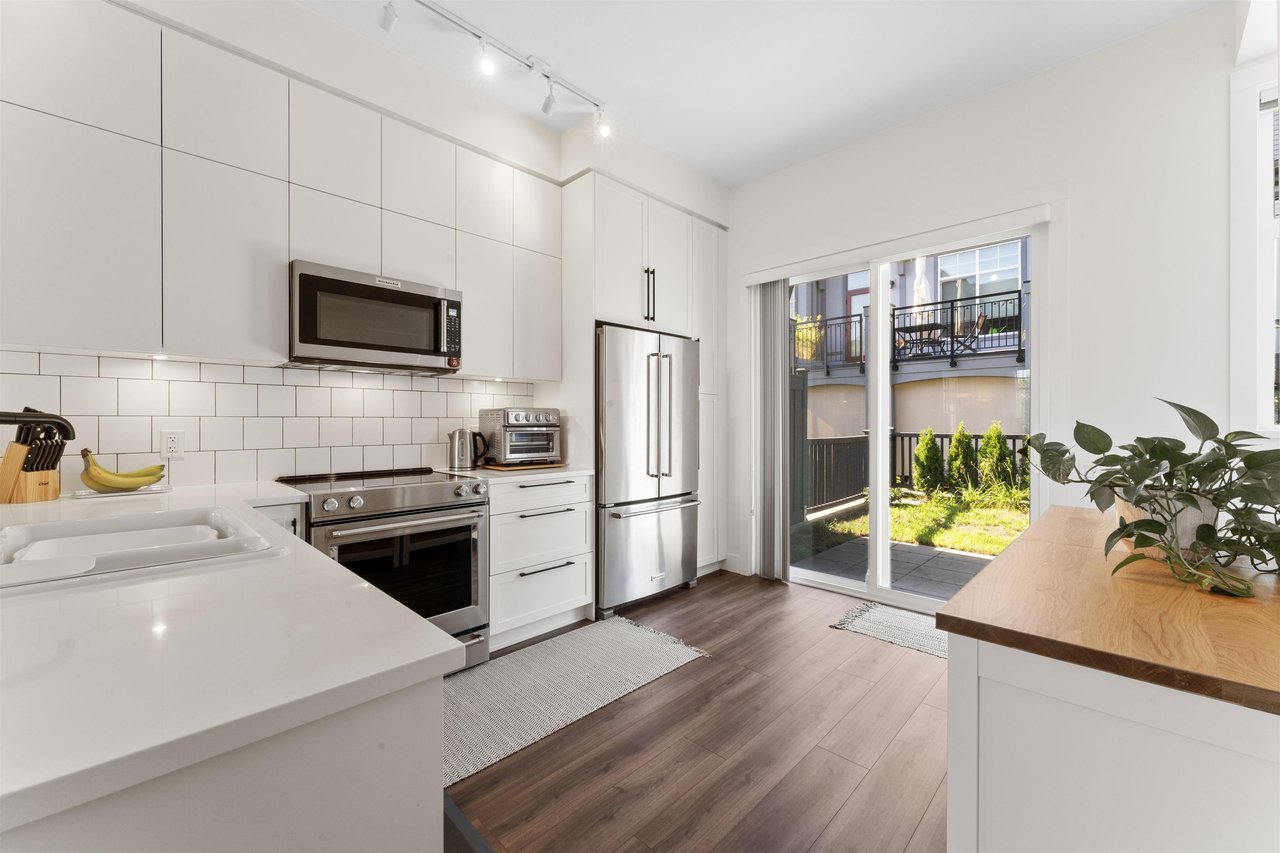 99-3552 Victoria Dr