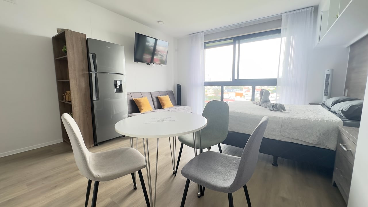 Contemporary Furnished Studio Condo, San Jose