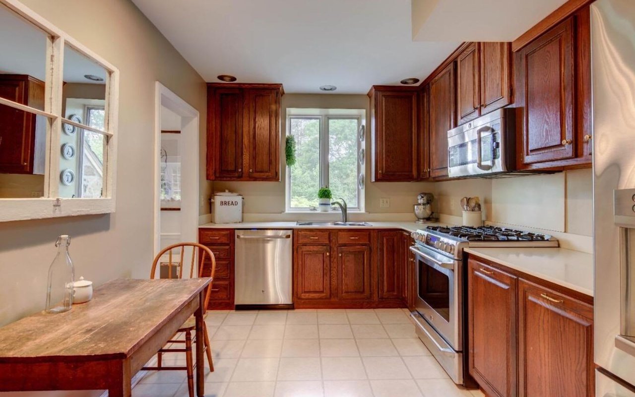 62 Crestline Rd