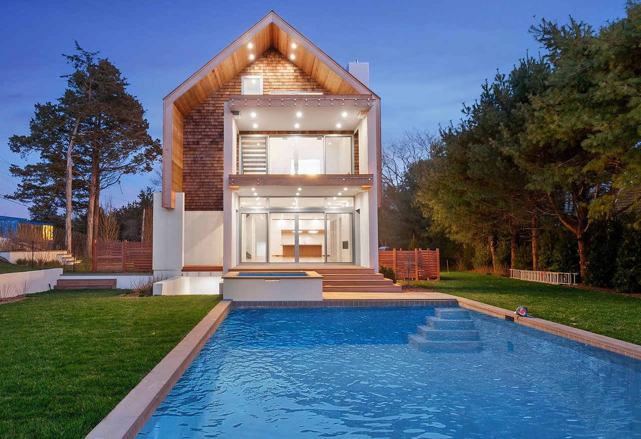 12 Cornell Rd