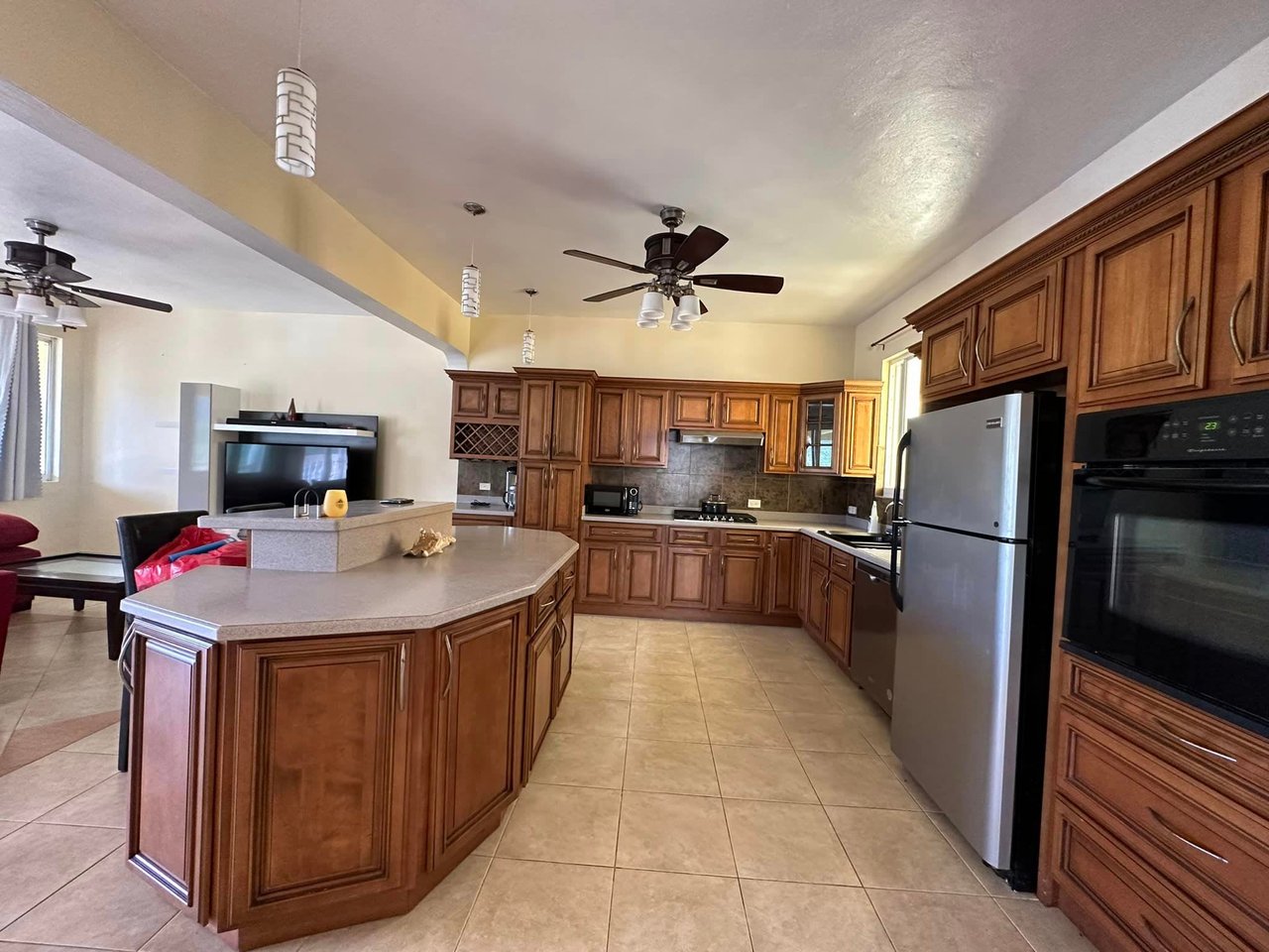 930  Threadfall 3 Bedroom Townhouse