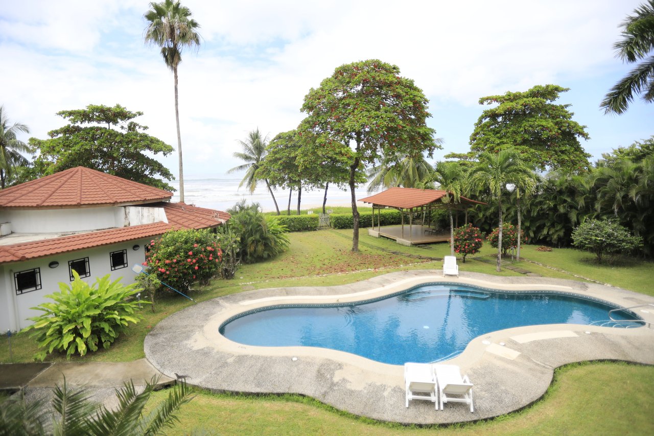 Prime Beachfront Commercial Lot, Santa Teresa, Puntarenas