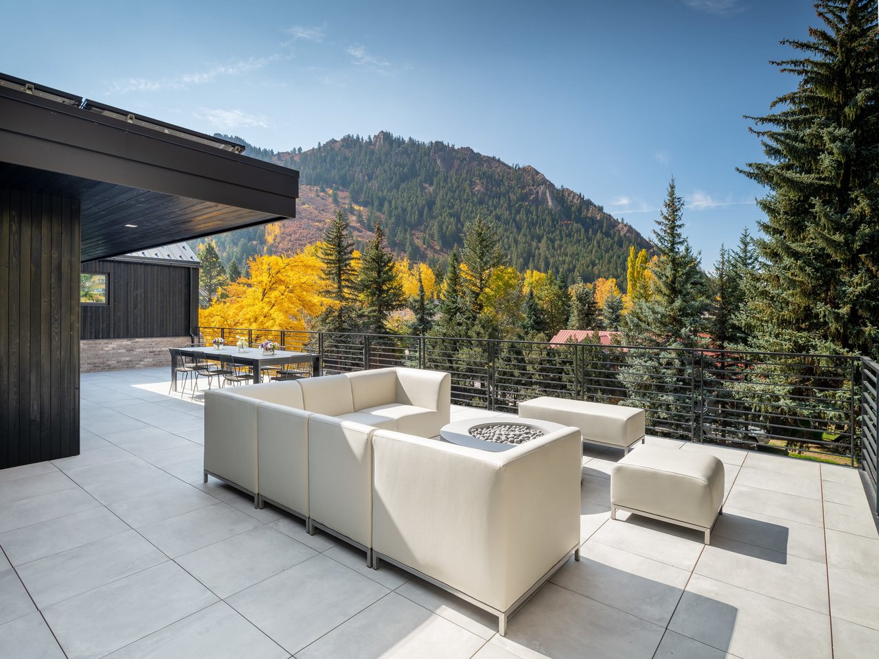 Aspen Street Lodge