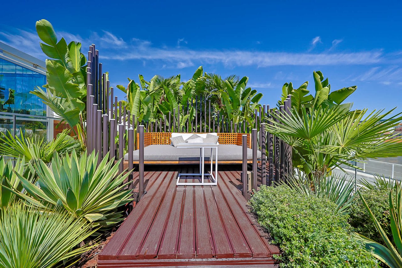 One-Bedroom Apartment in Lisbon’s Hyatt Regency