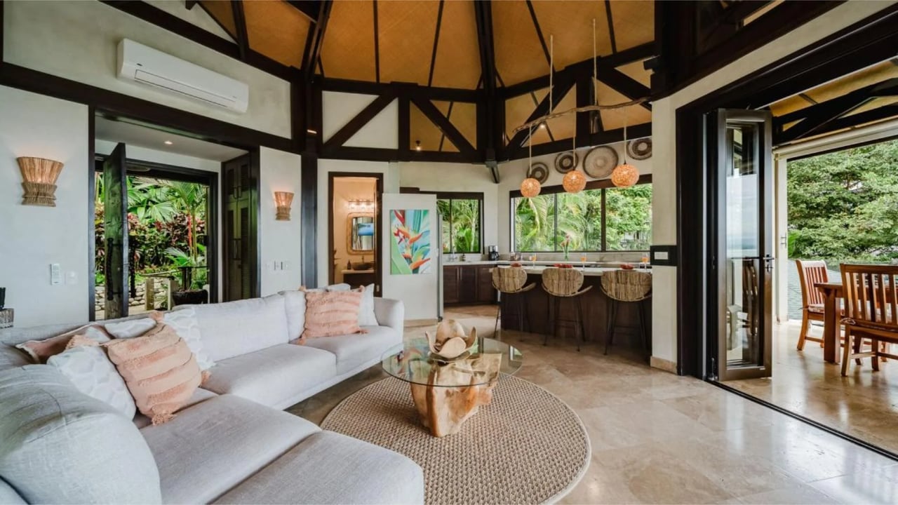 Luxury Ocean View Villa, Manuel Antonio, Puntarenas