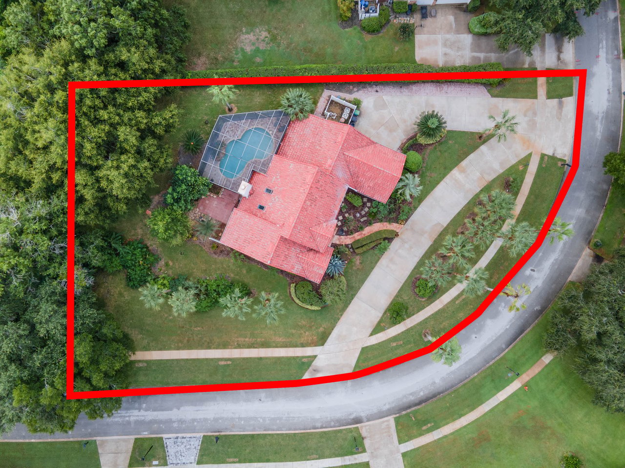 2563 CARTER GROVE CIRCLE
