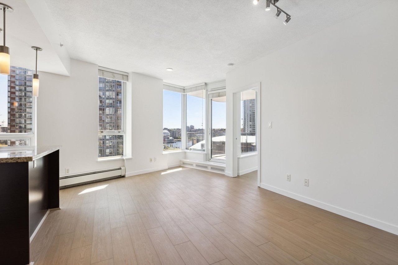 1807-188 Keefer Pl