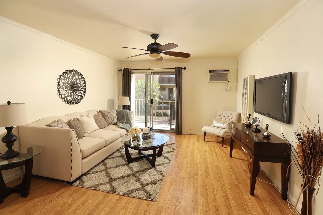 365 Burchett St, #216