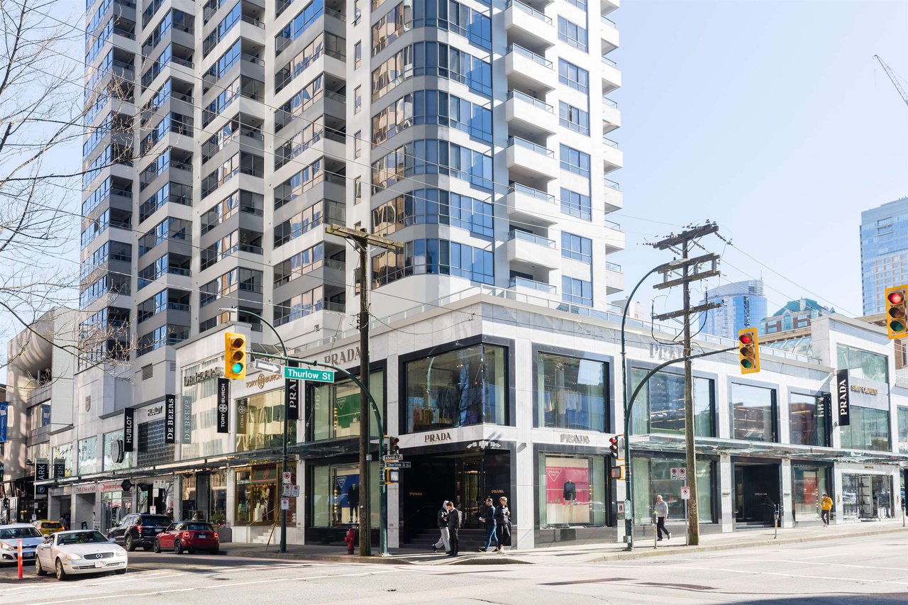 1907-1111 Alberni St