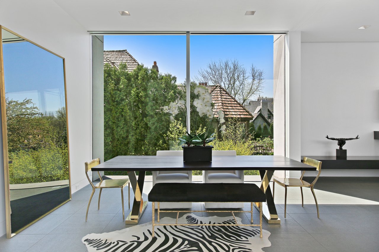 For Those Seeking An Extraordinary Lifestyle