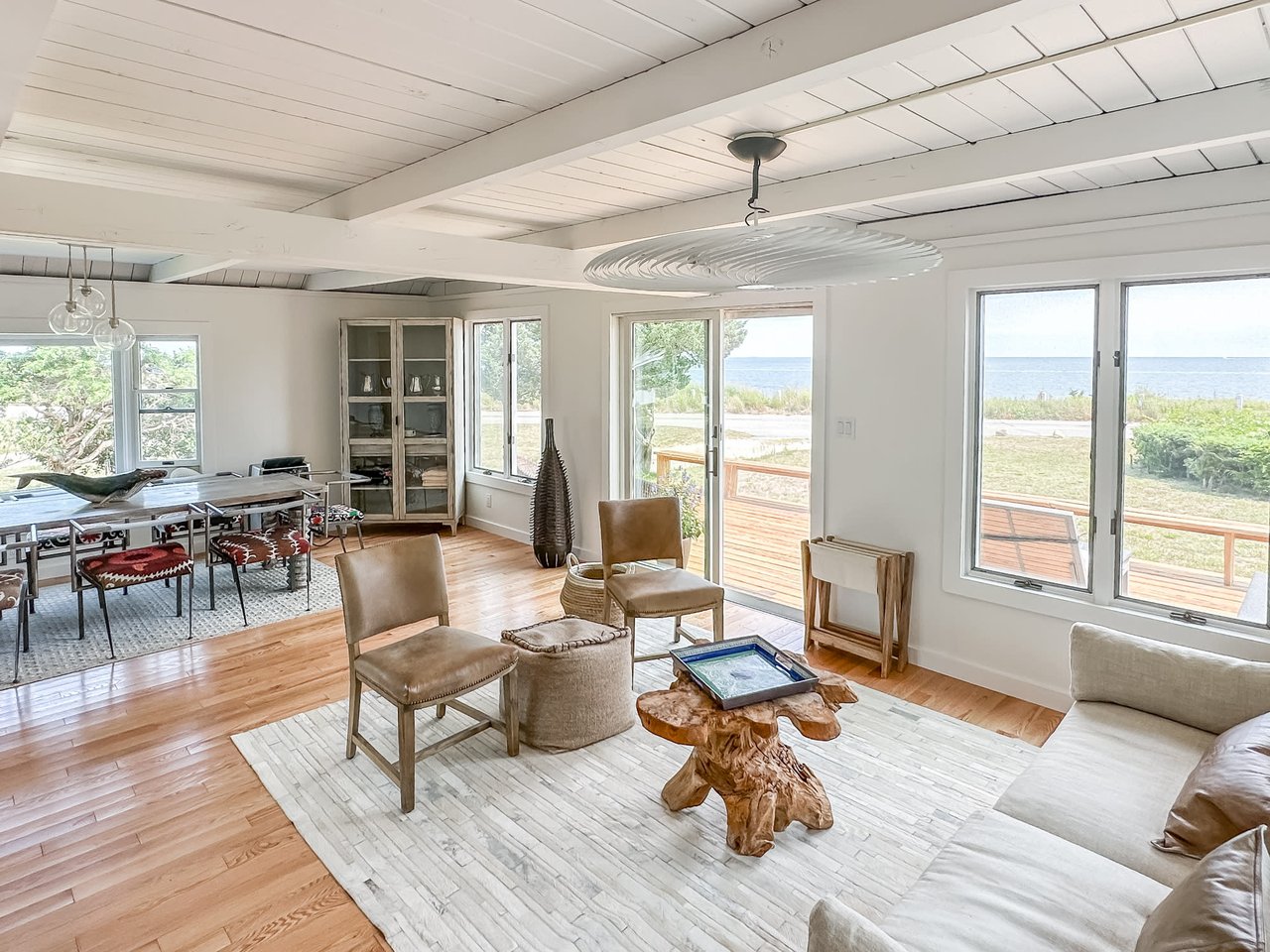 Luxurious East Chop Cottage