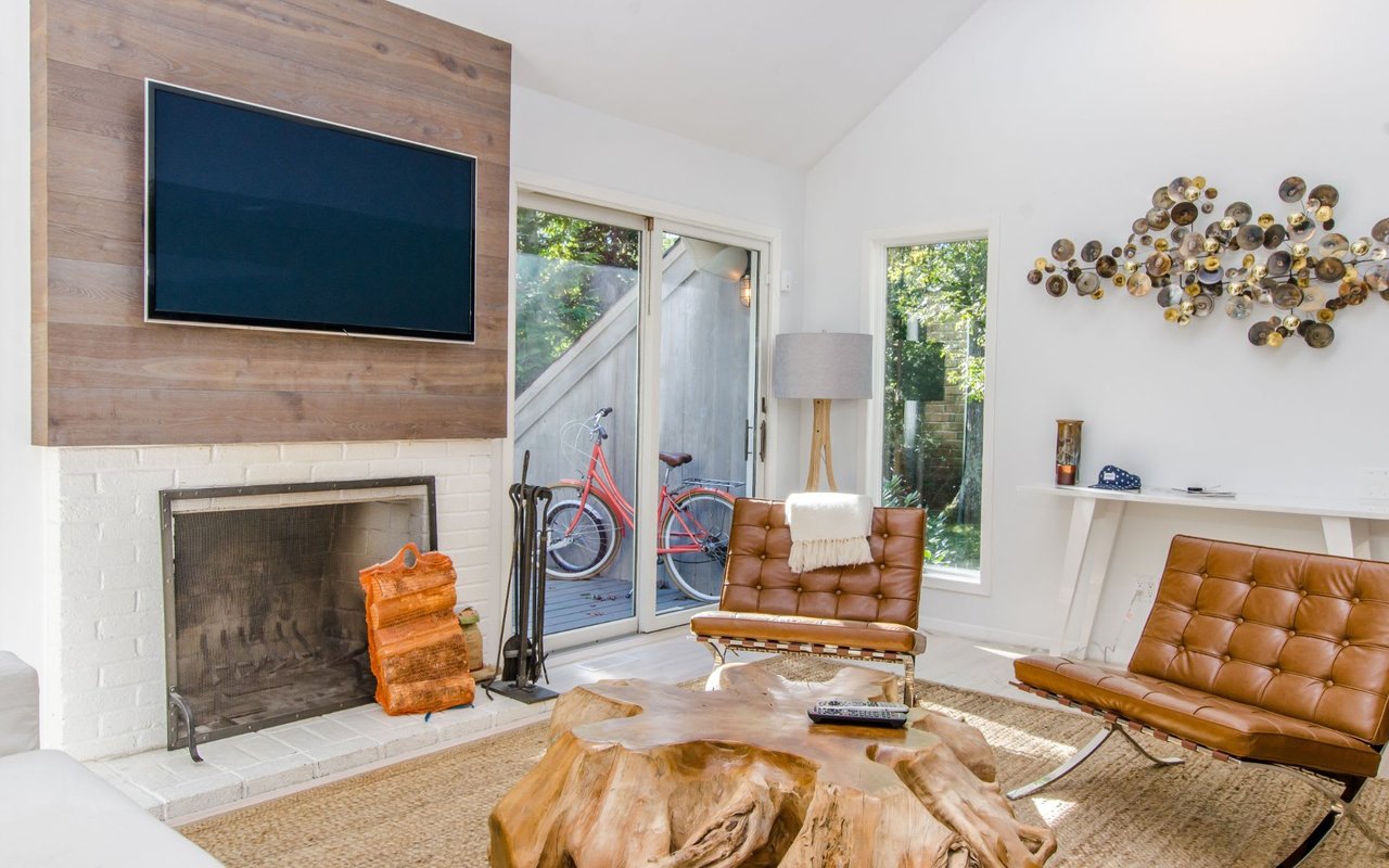 Breaking News, Largest US Home Builder To Feature Amazon Alexa In New Homes