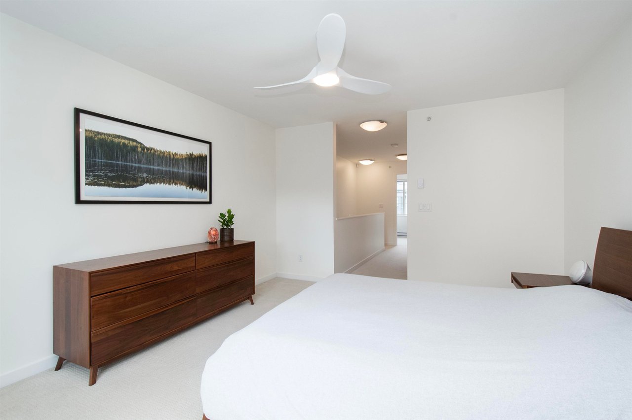 14-433 Seymour River Pl