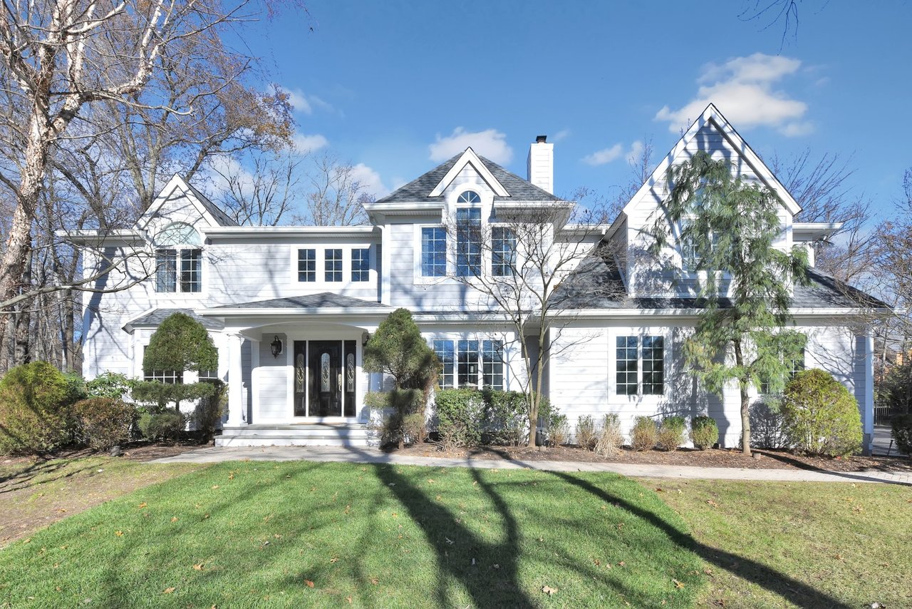 727 Ginger Lane