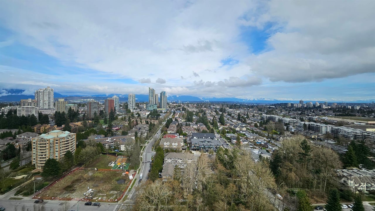 2903-7088 18th Ave