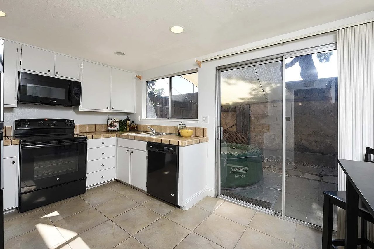 7166 Gruber Ct