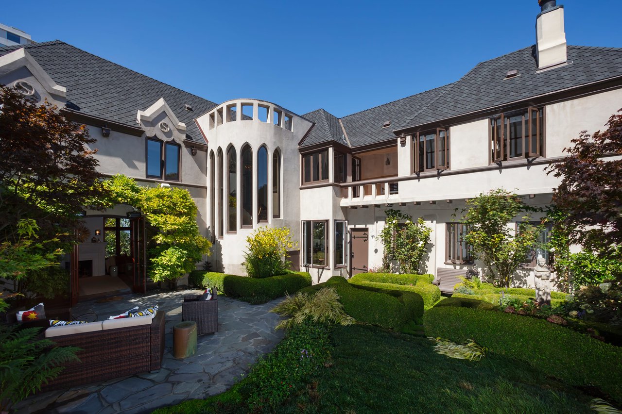 Russian Hill View Home & English Garden