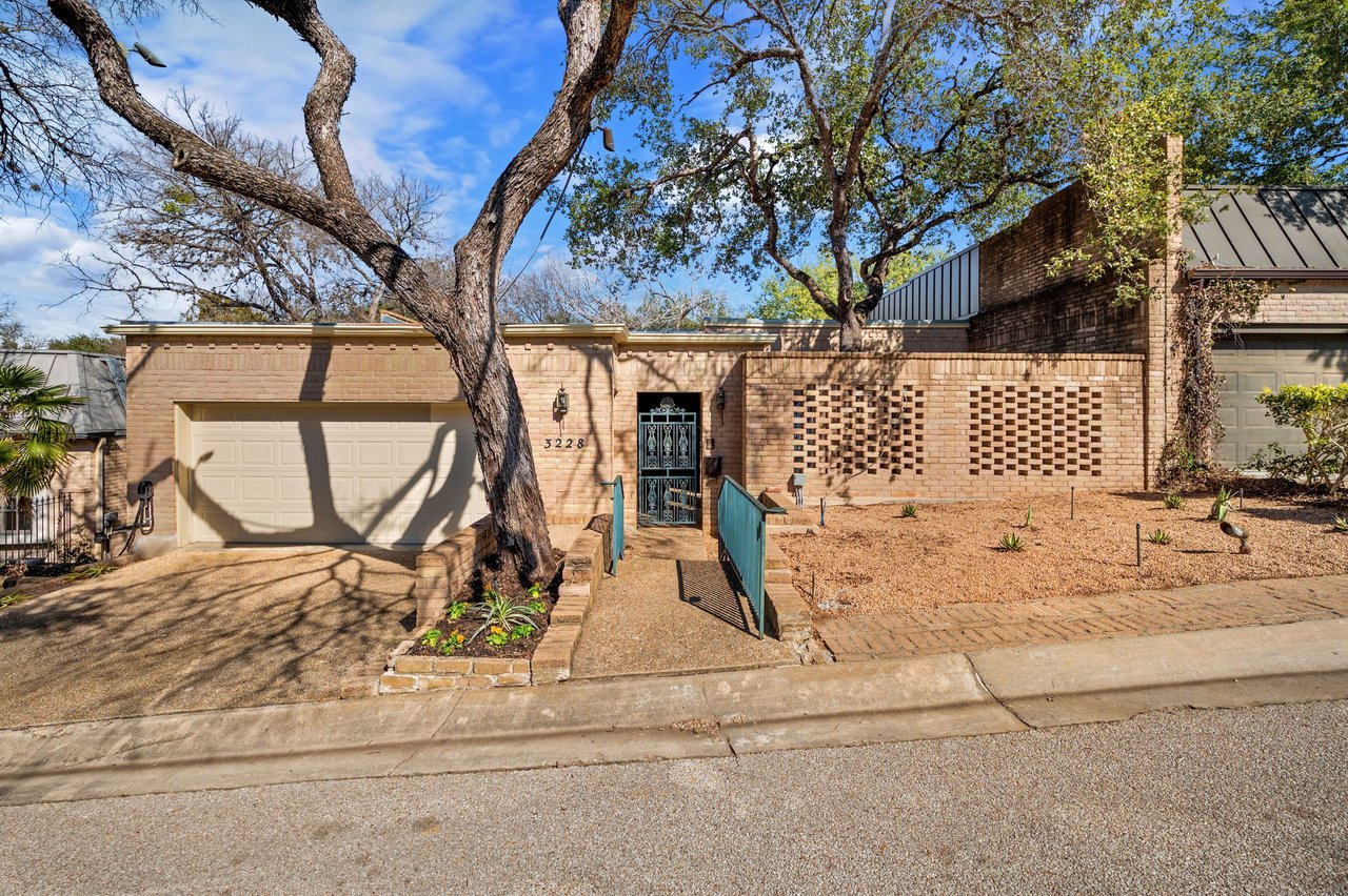3228 Tarryhollow