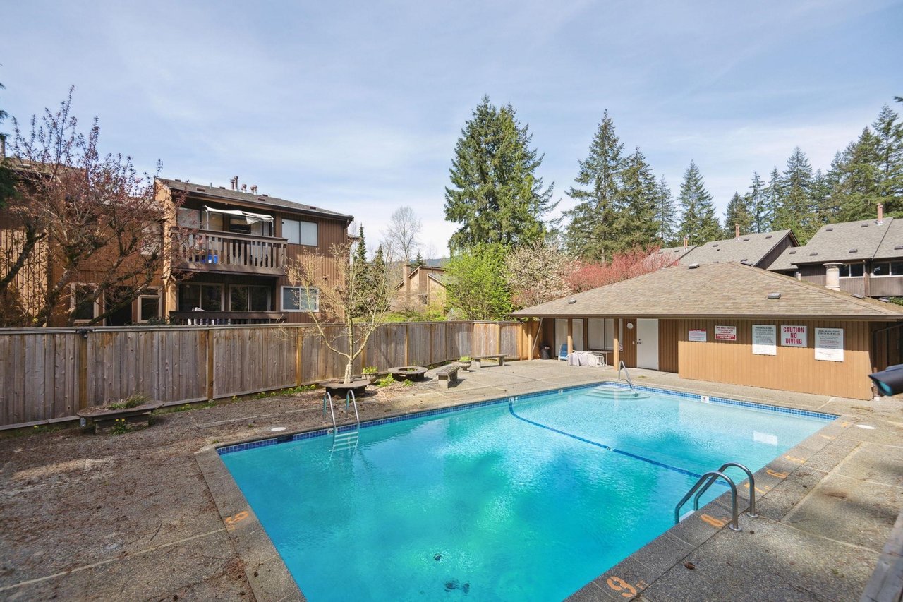 1894 Purcell Way, North Vancouver