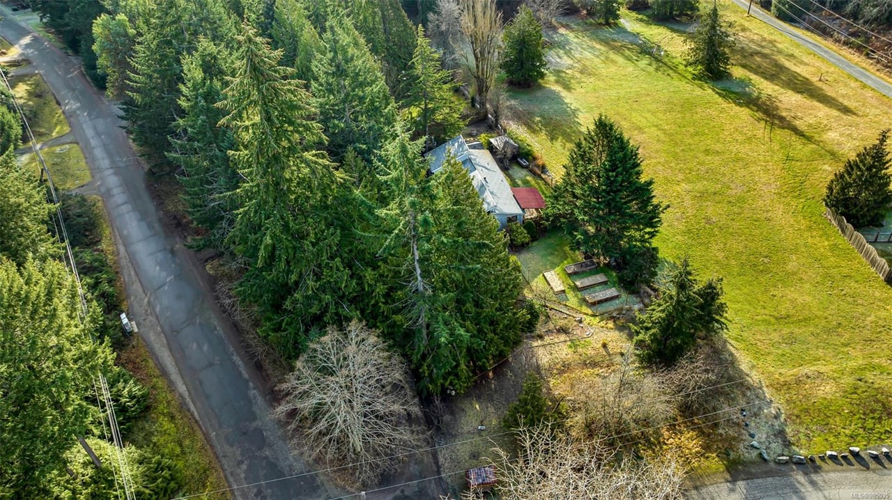 3398 Ridgeview Cres