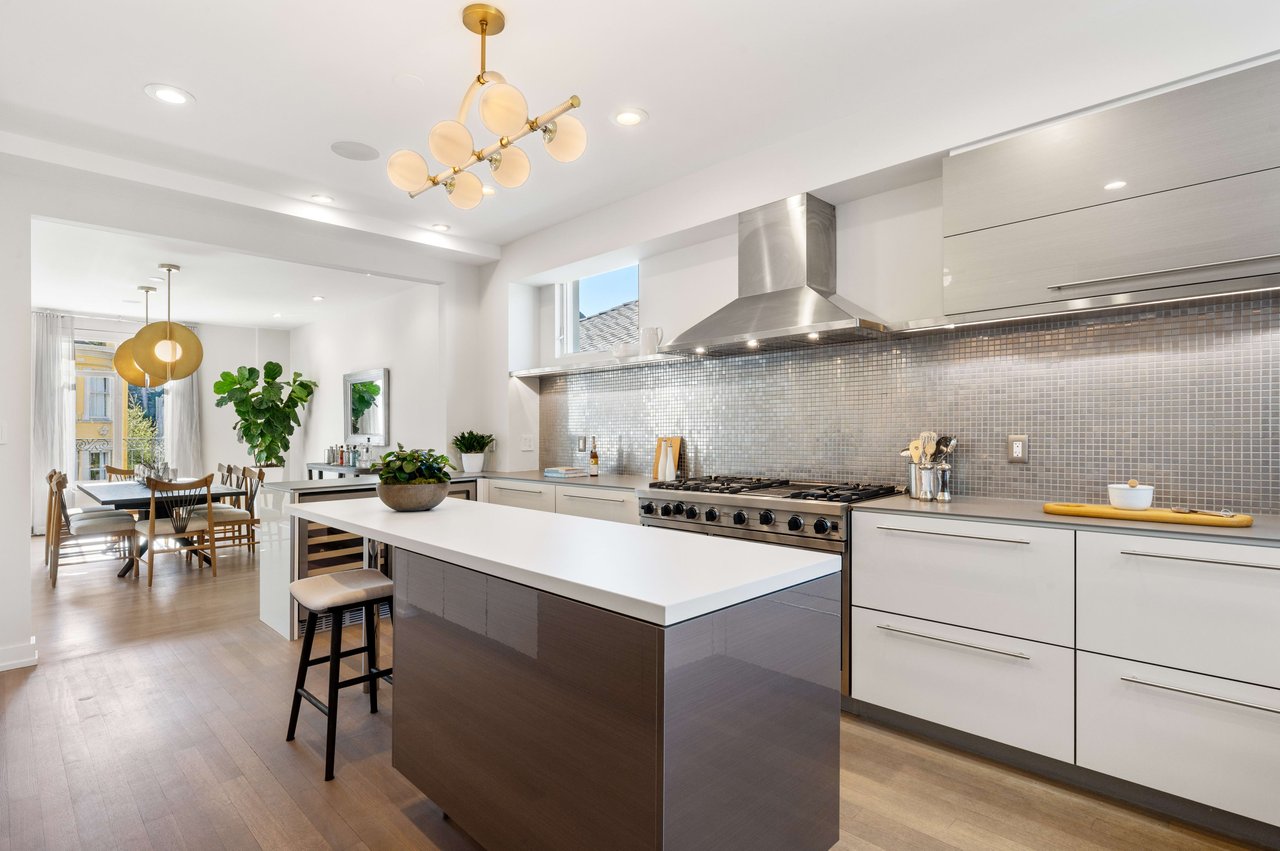 Grand Pacific Heights Apartment