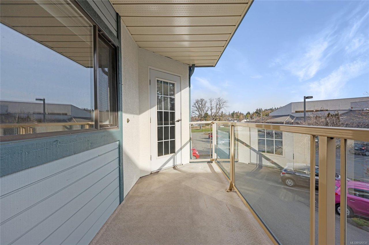 209-651 Jolly Pl