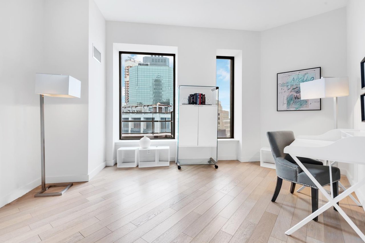 75 Wall Street, Apt 34-O