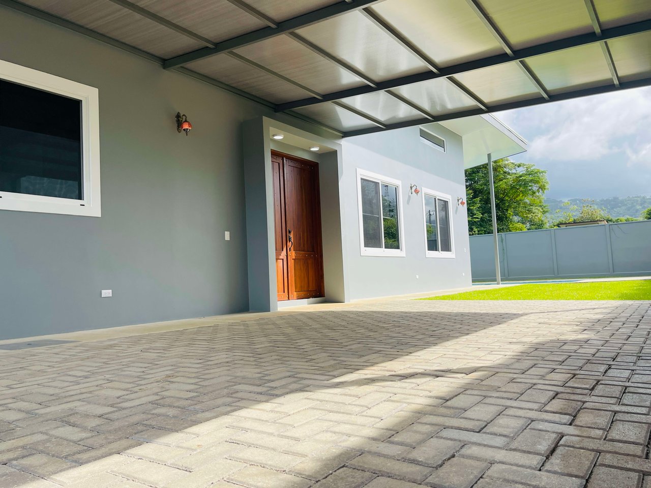 The Sun Garden 3 Bedroom 3 Bath Home in Uvita
