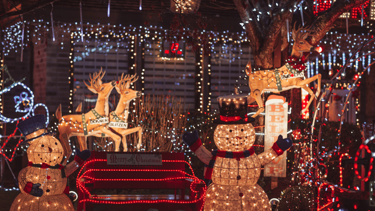 Celebrate the Season: Best Holiday Lights Displays Near Arlington, VA