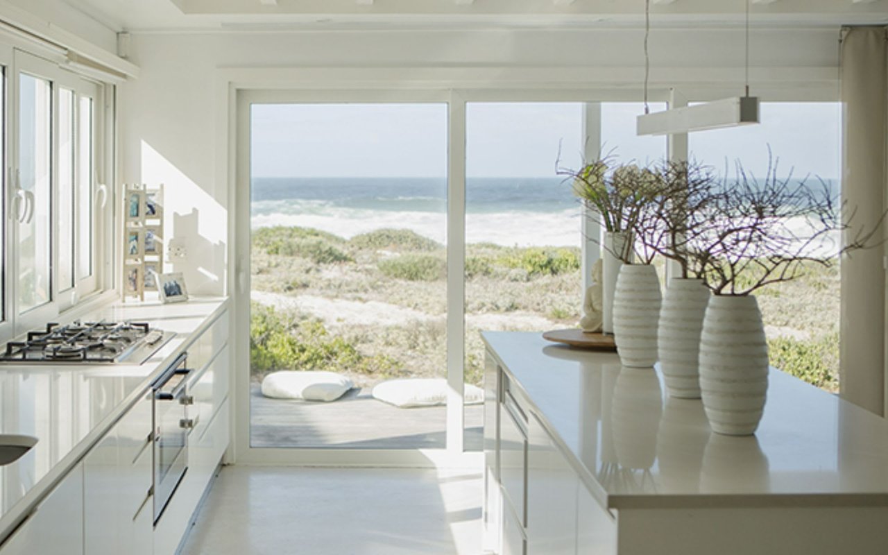 Why Buying a Vacation Home Beats Renting One This Summer