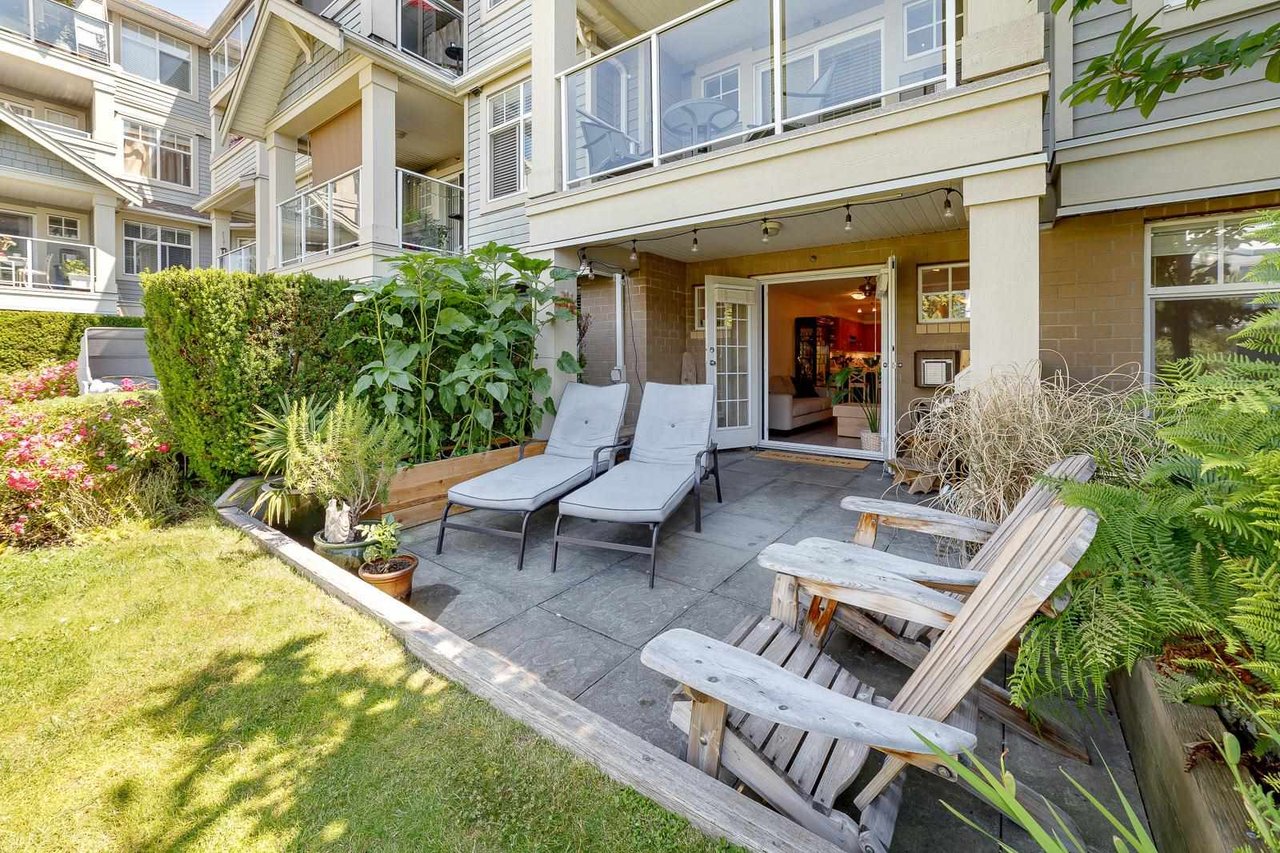 110-15621 Marine Dr