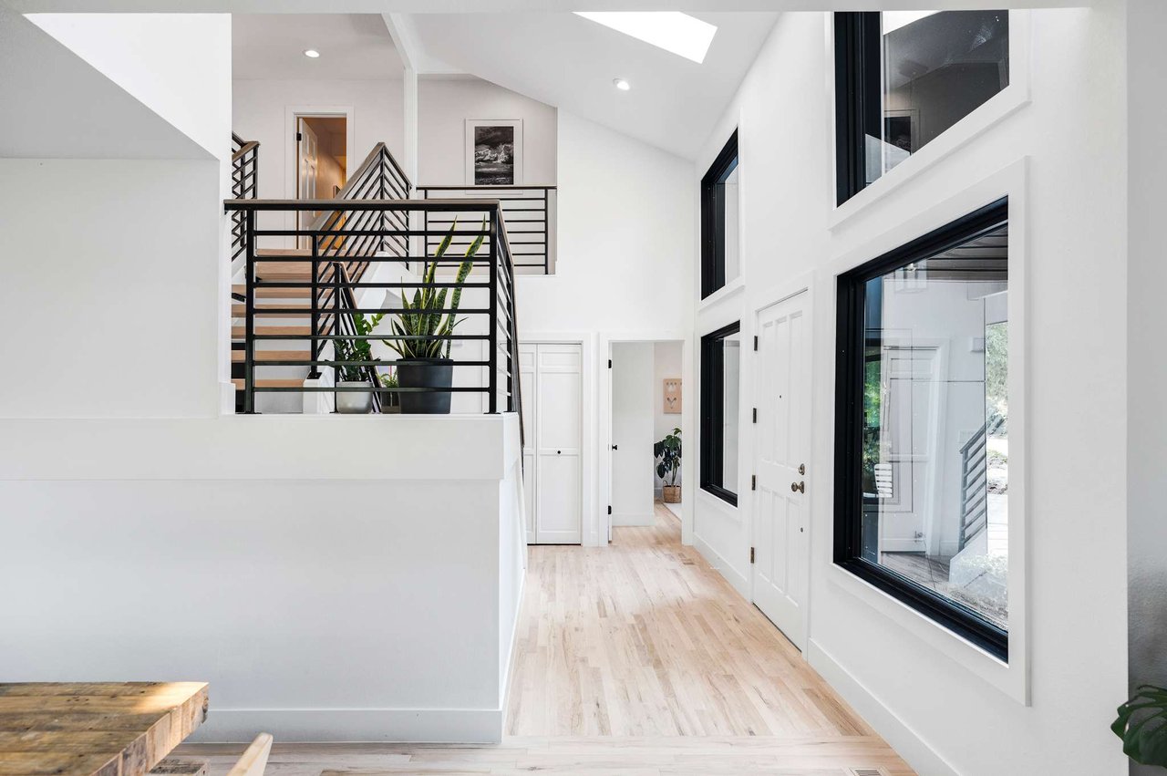 6095 Old Brompton Road