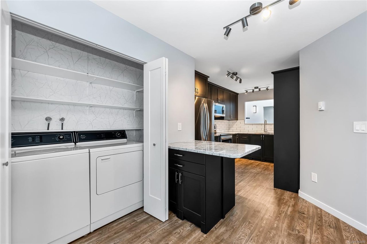 15-4125 Interurban Rd