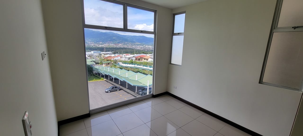 San Marino Tower Condo, Heredia