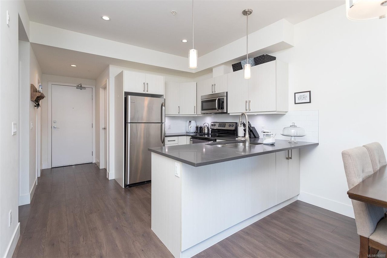 302-317 Burnside Rd