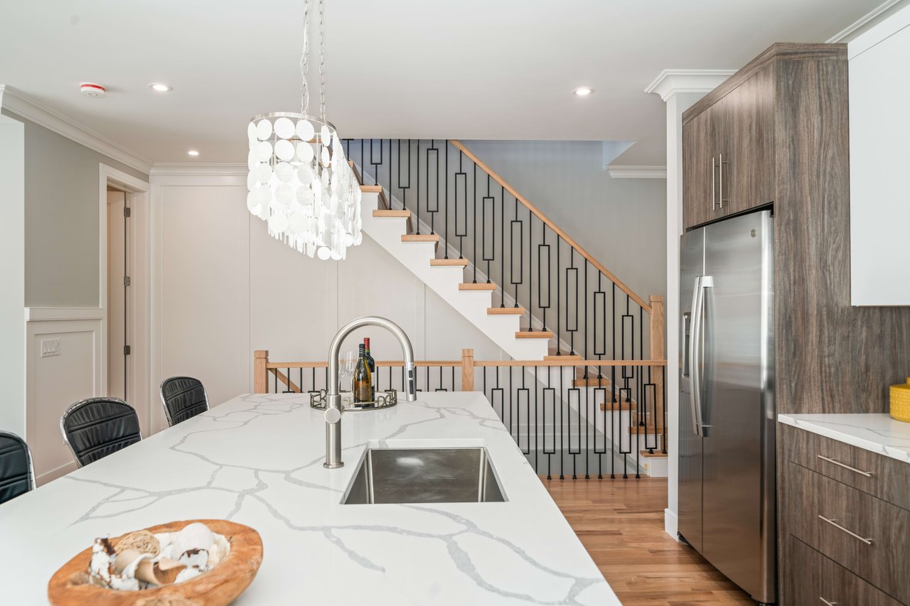 317 8th Street 2