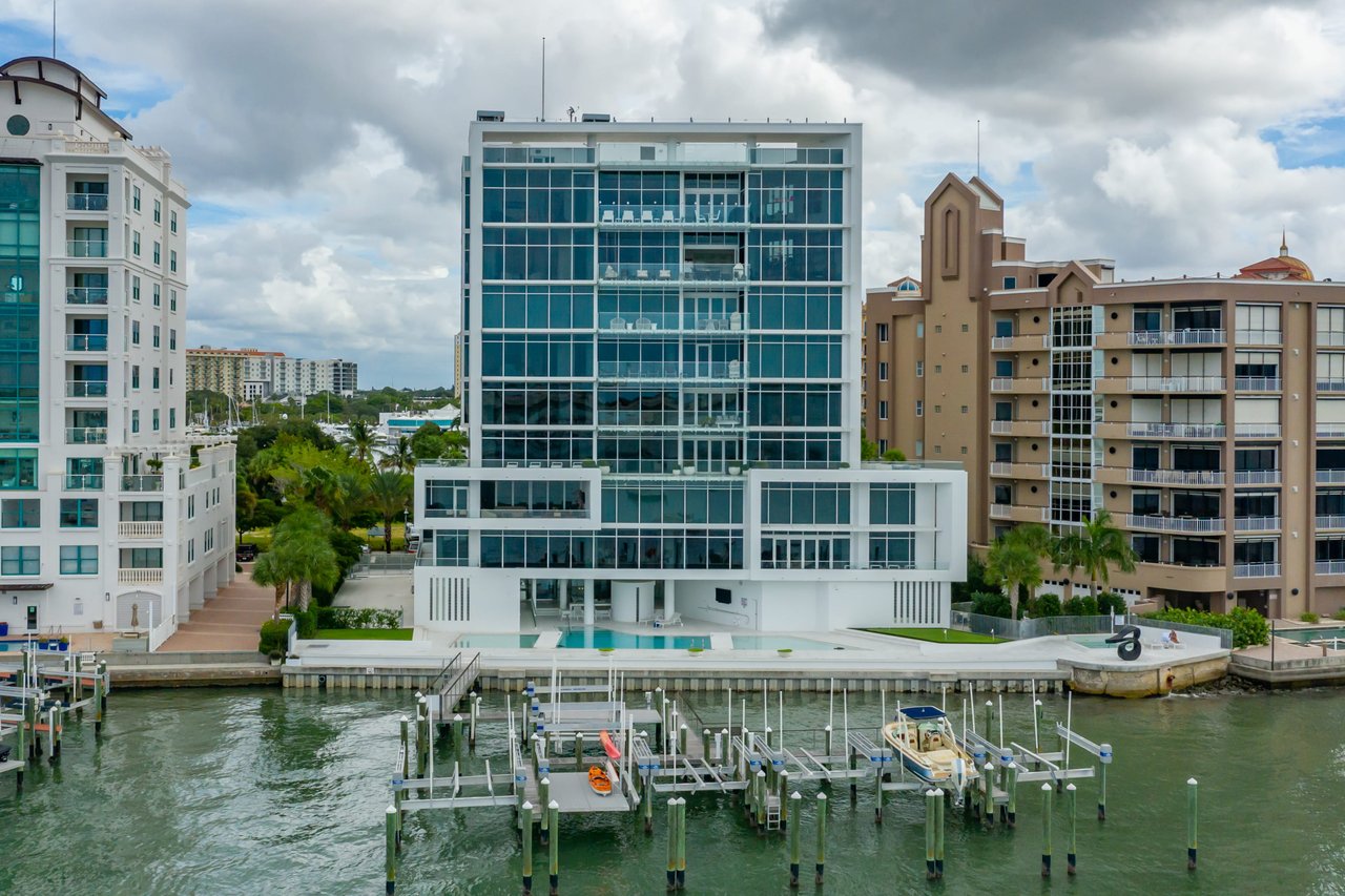 280 Golden Gate Point PH 2