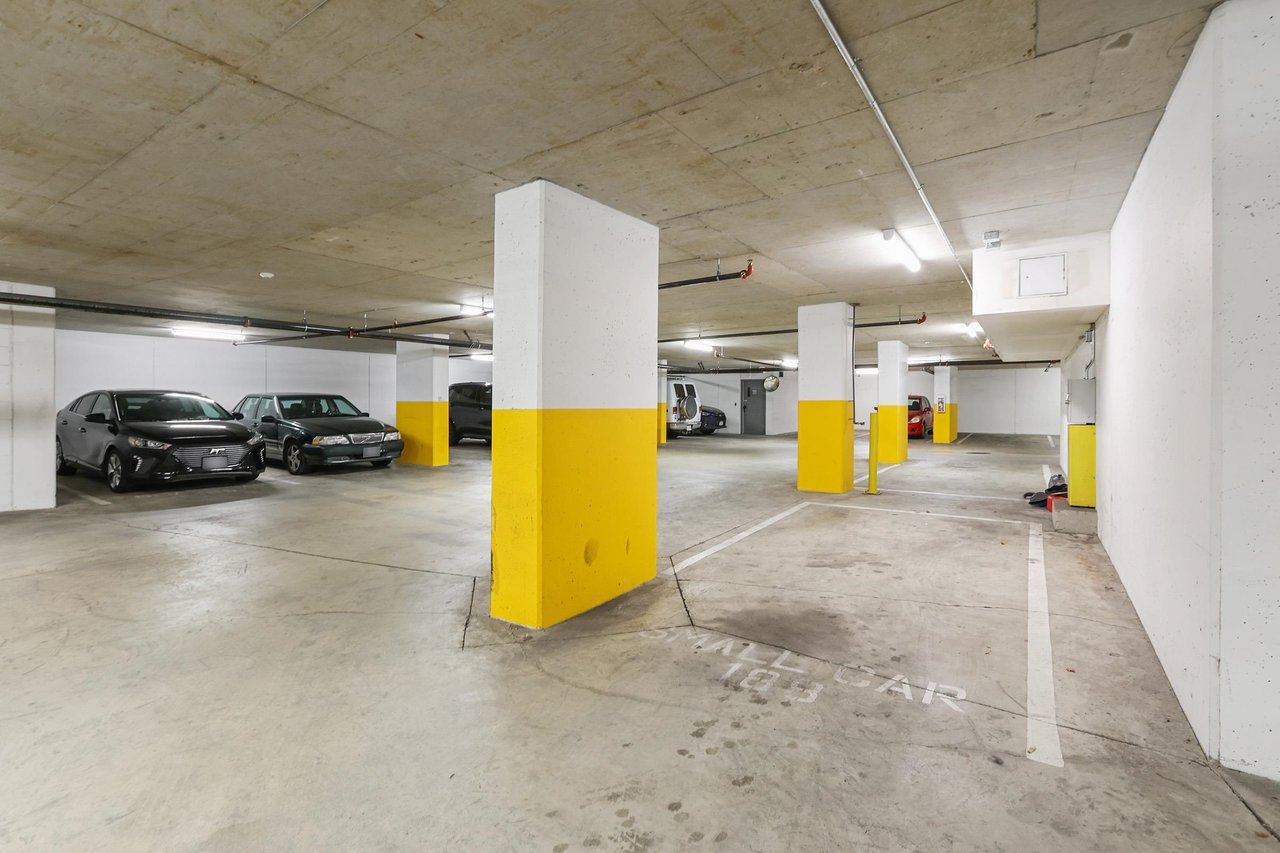 305-933 E Hastings Street, Vancouver
