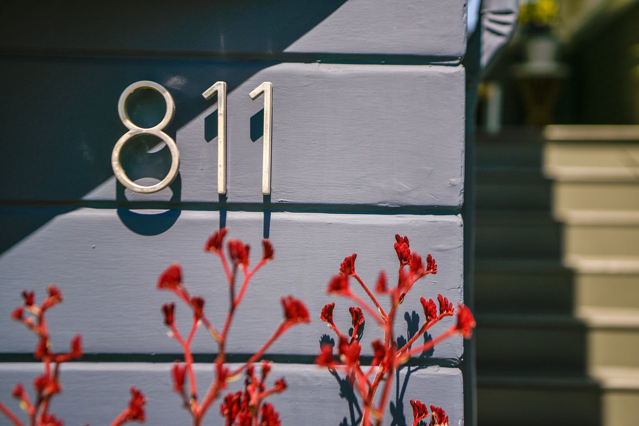 811 Santa Clara Ave