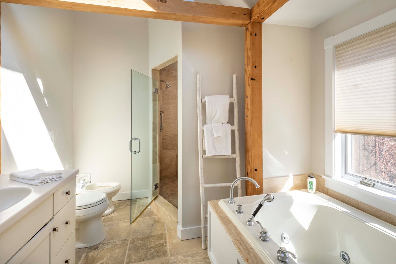 Private Chilmark Estate
