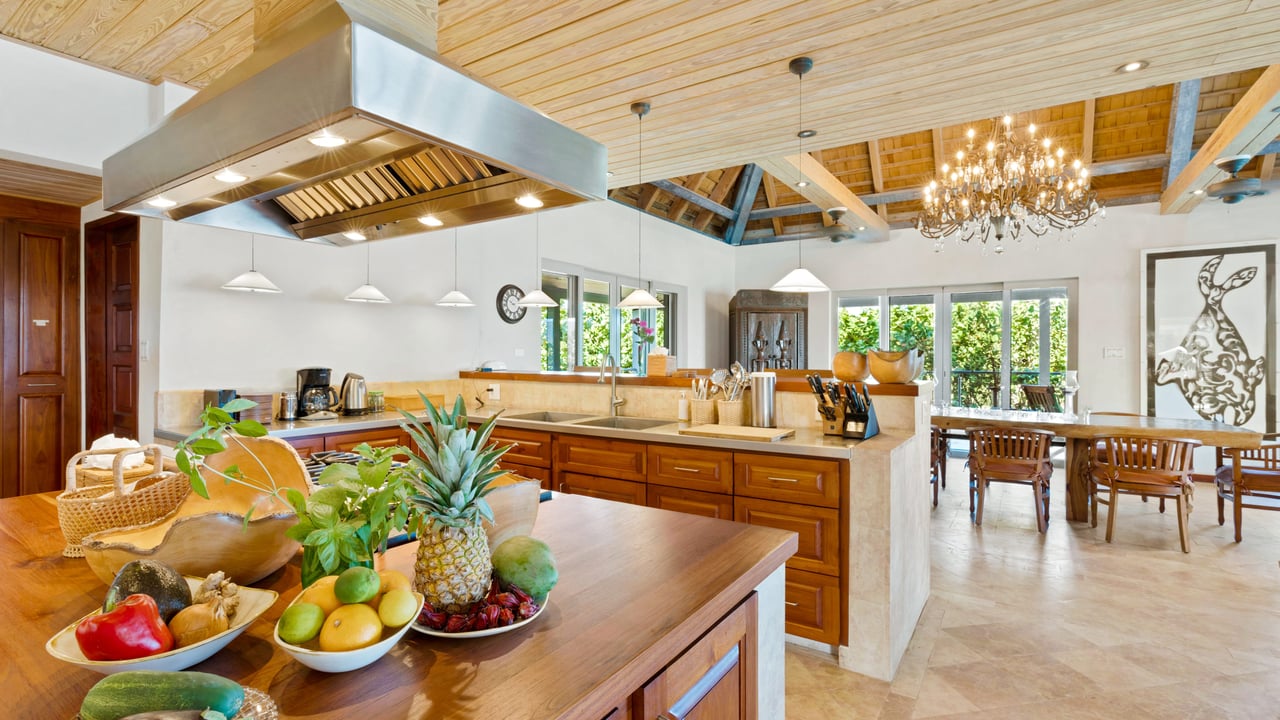 Reduced - Red Rock Villa