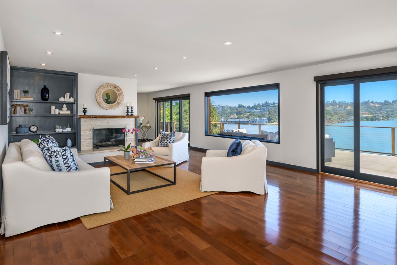 Waterfront Legacy Estate with Private Dock & San Francisco City Views