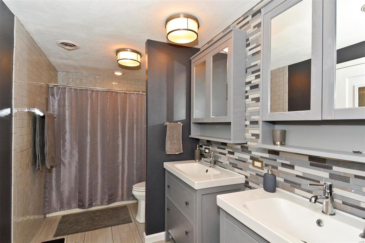 3956 Federer St.